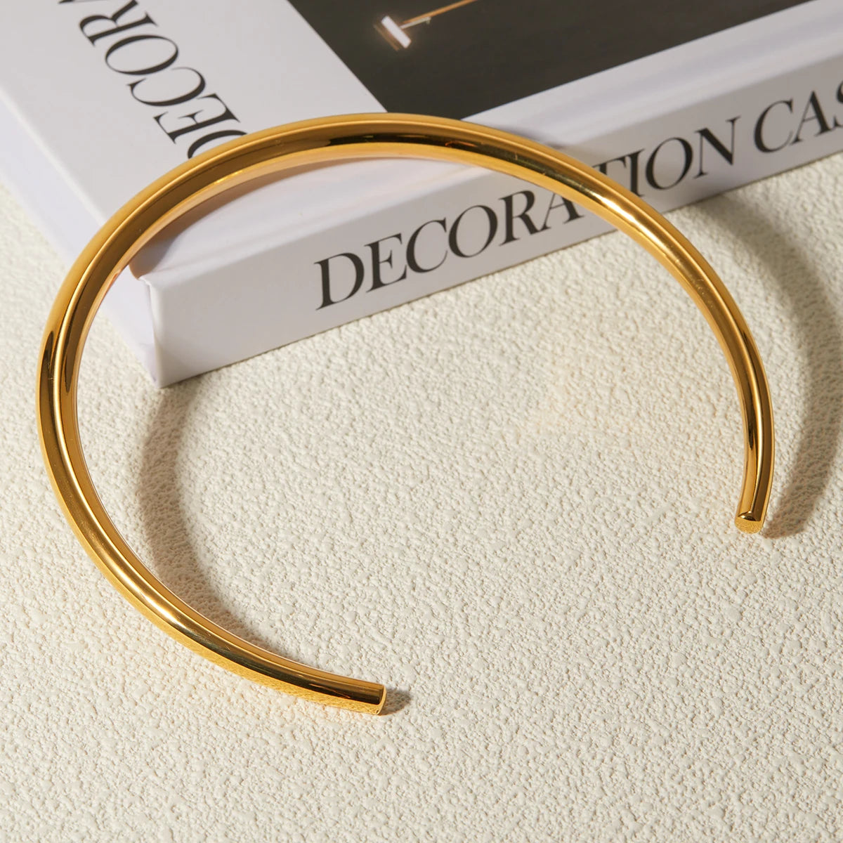 Glossy Vintage Stainless Steel Choker