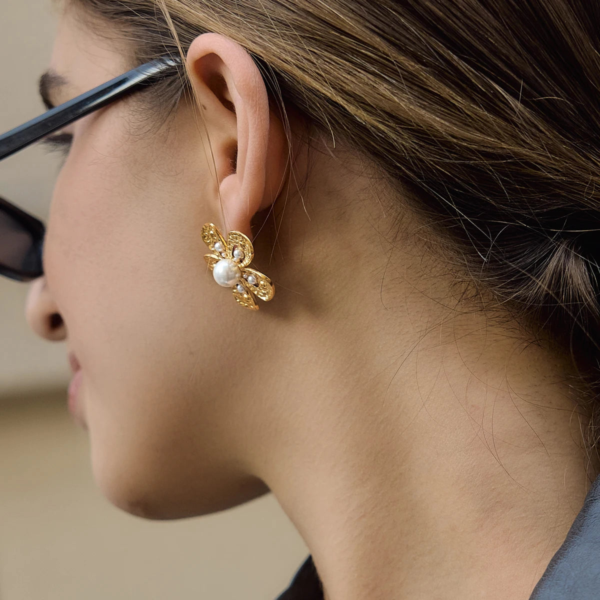 Kika Elegant Imitation Pearl Flower Earrings