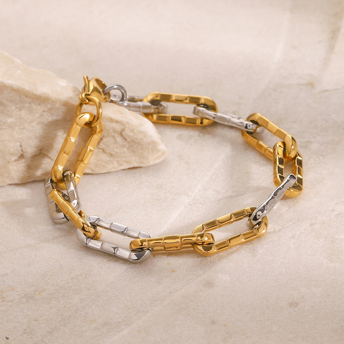 Caitlyn Minimalist Chain Bracelet