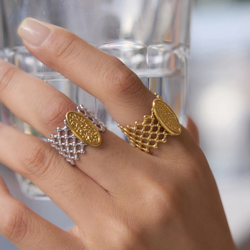 Kika Minimalist Hollow Open Mesh Rings