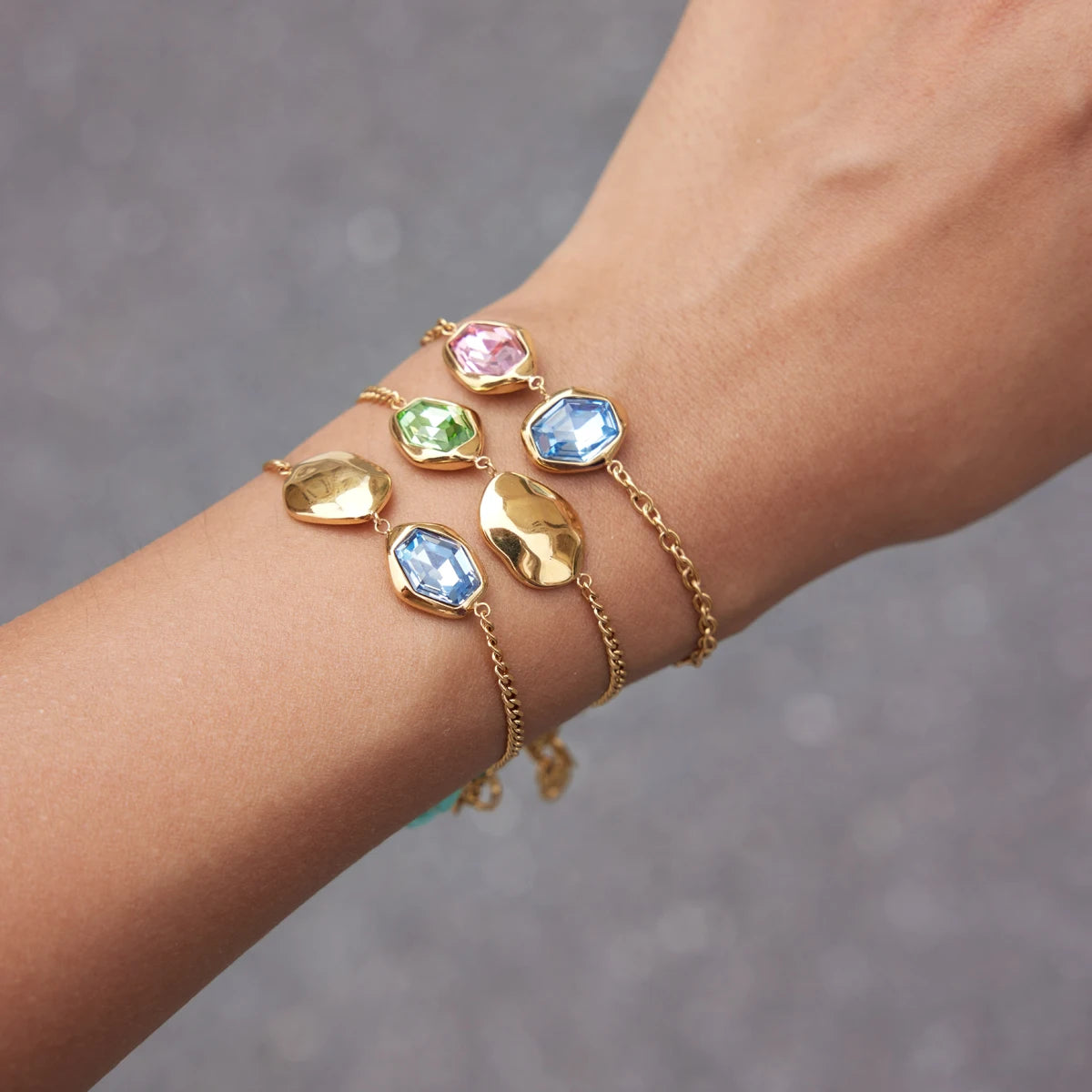 Kika Elegant Geometric Glass Stone Bracelet 18K Gold PVD Plated Stainless Steel 316L