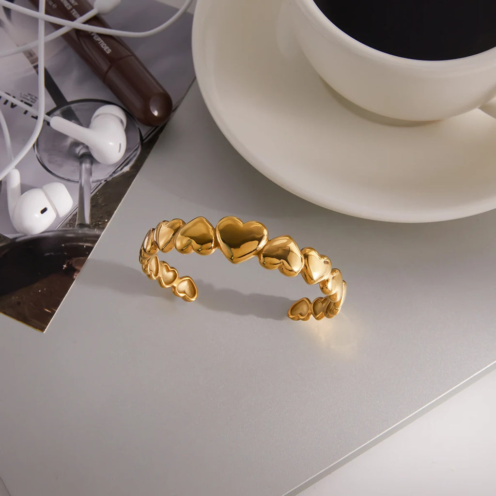 Kika Classic Heart Shape Interlaced Gradient Openings Bracelet For Women 18K PVD Gold Plated Stainless Steel Bracelets Jewelry