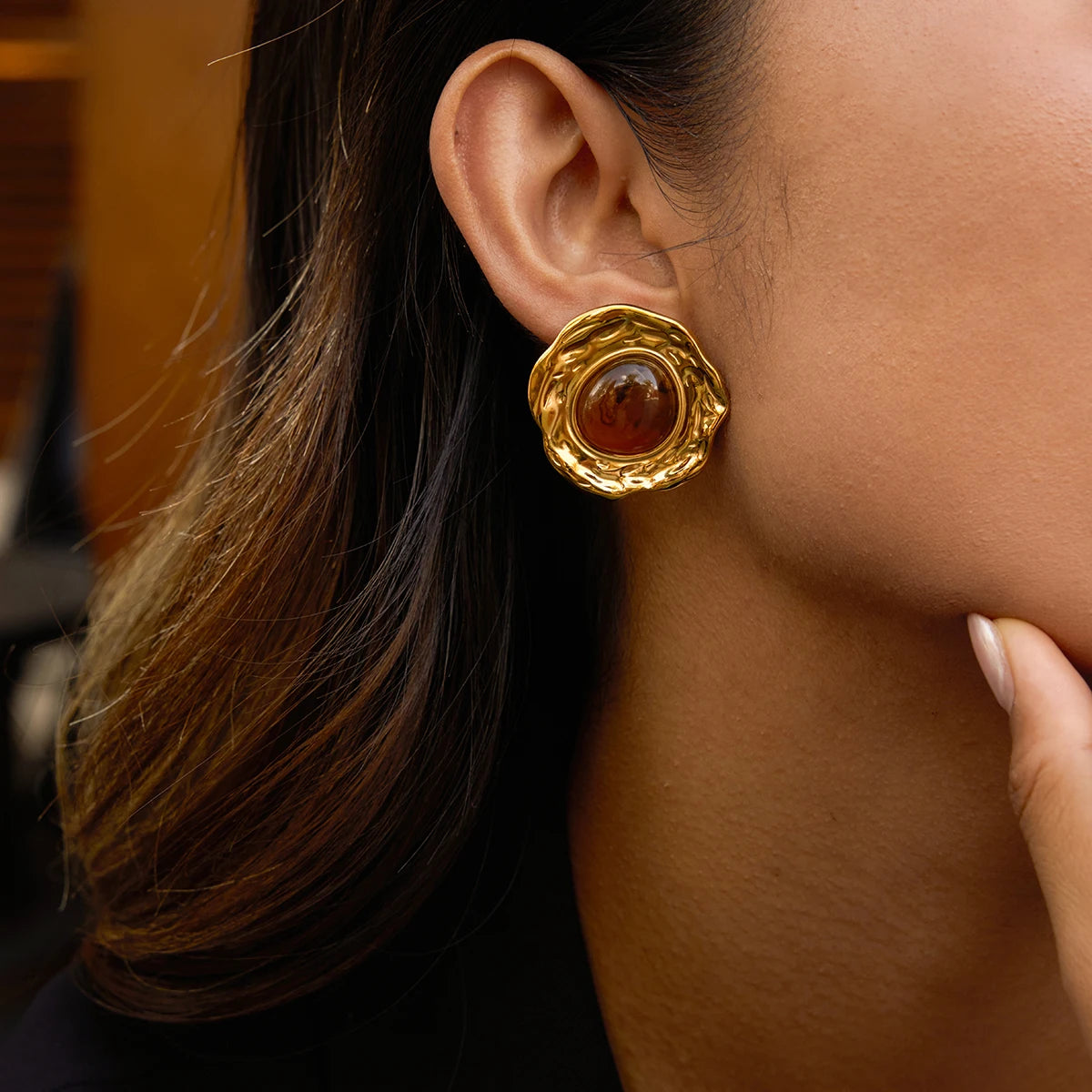 Kika Vintage Hammer Pattern Folded Round Amber Ear Studs 18K Gold Color Plated Stainless Steel