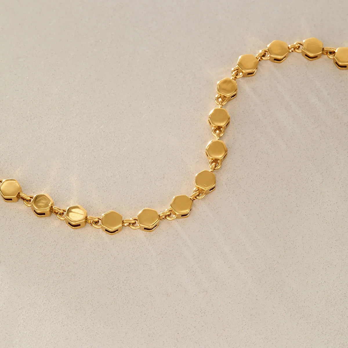 KIKA Minimalist Geometric Chain Bracelet For Women Classic 18K Gold PVD Plated Stainless Steel Bracelet Fashion Jewelry Gift
