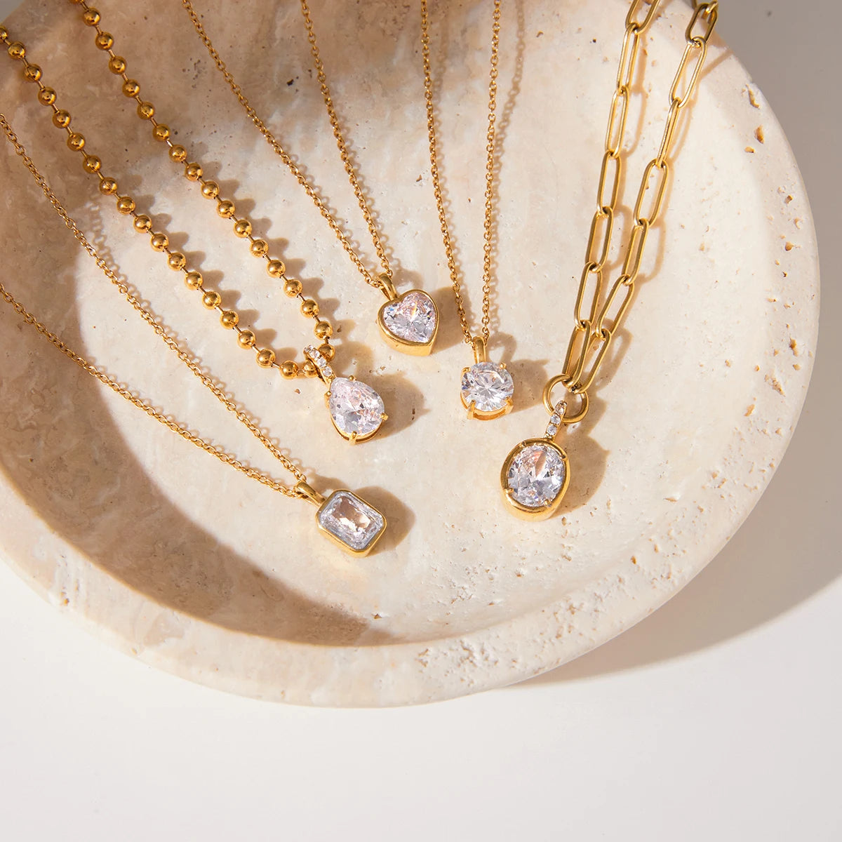 Kika Minimalist White Zircon Geometric Pendant O-Chain Necklace