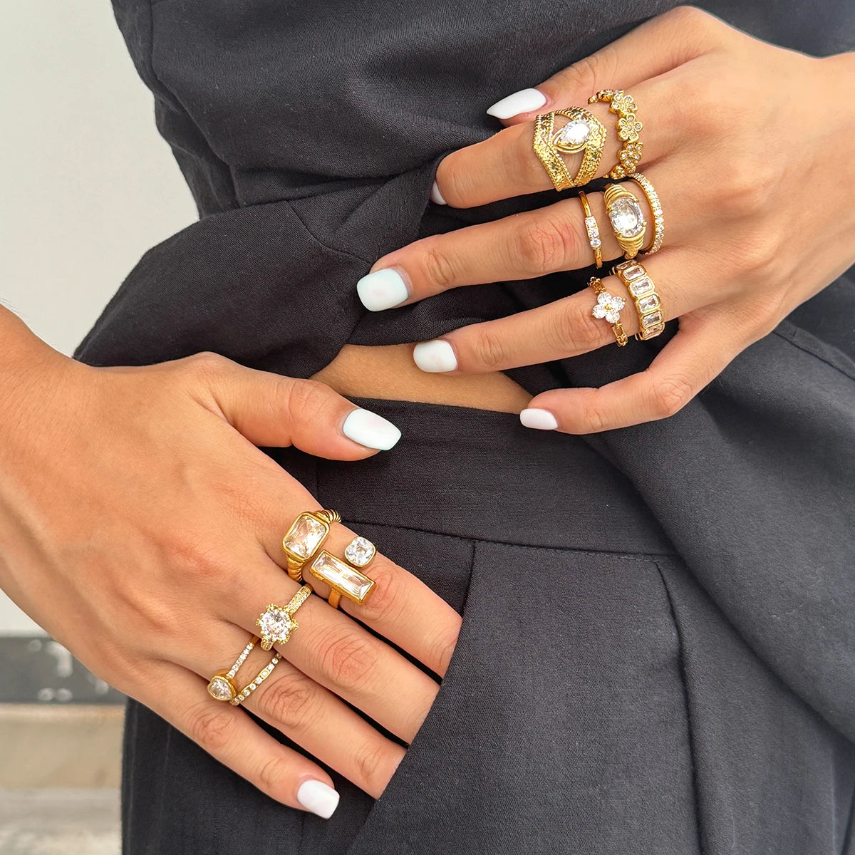 KIKA Minimalist 18K Gold Color PVD Plated Stainless Steel 316L Geometric Zircon Flower Ring Stackable Texture Ring