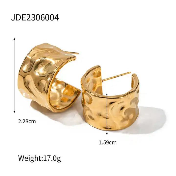 Irregular Square Hammer Heart Earrings