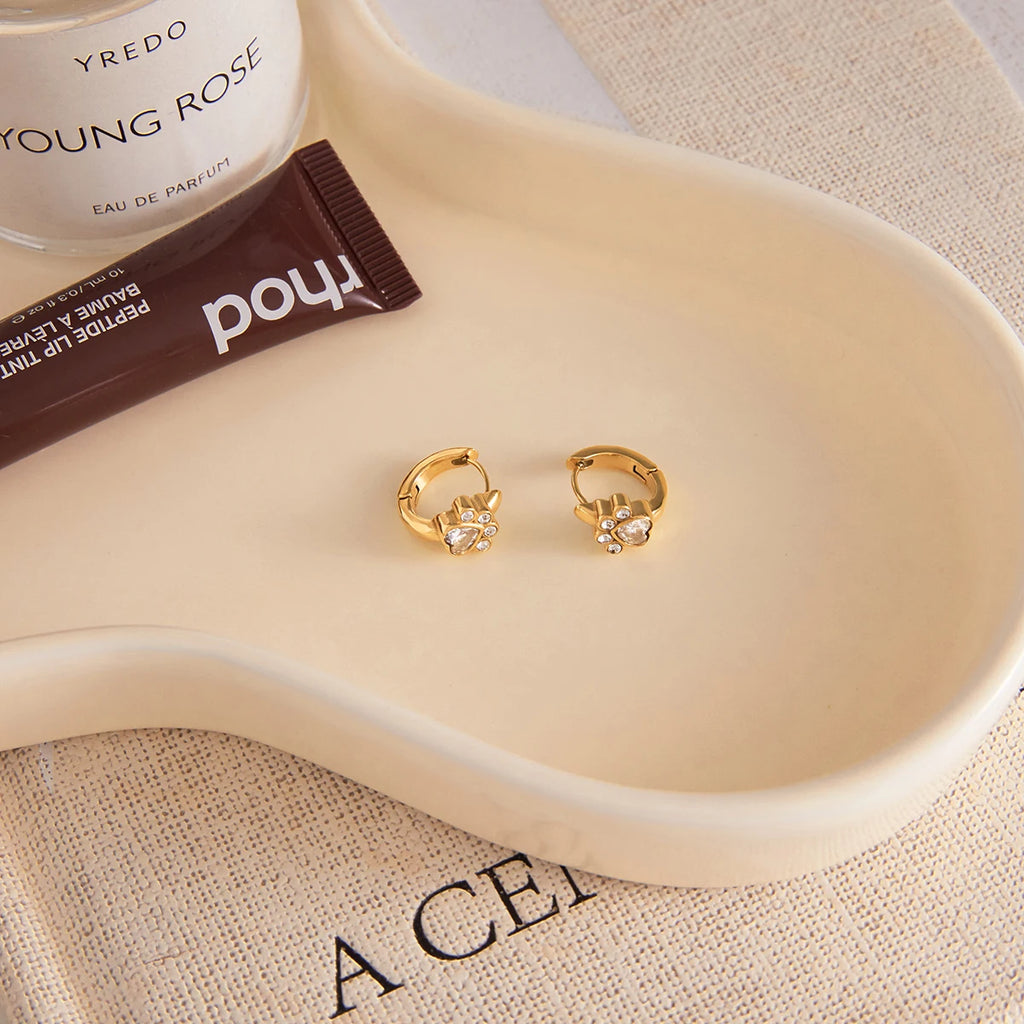 Classic Cat Claw Shape Hoop Earrings
