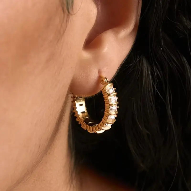 KIKA Classic Iced Out Crystal Clip Earrings PVD 18K Gold Plated Stainless Steel 316L