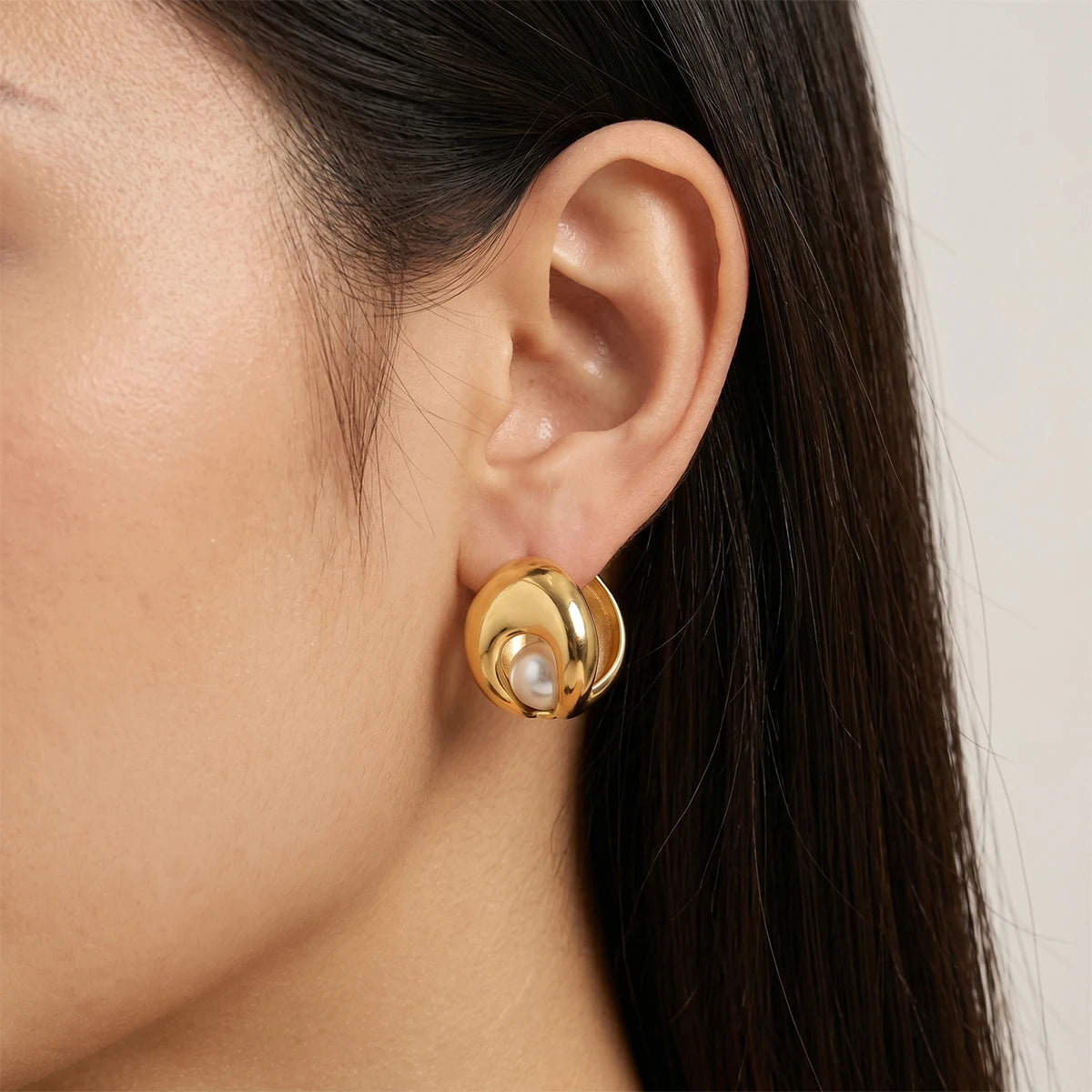 KIKA Elegant Imitation Pearl Hollow Clip Earrings 18K Gold PVD Plated Stainless Steel316L