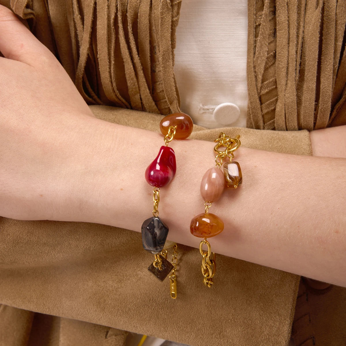 Kika Vintage Colored  Resin Pendant Bracelet