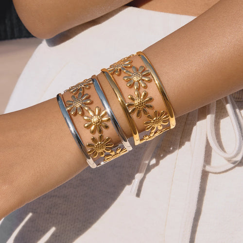 KIKA Classic Color-Blocked Hollowed-Out Daisy Flower Opening Bracelet For Women 18K PVD Plated Stainless Steel Bracelets Gifts