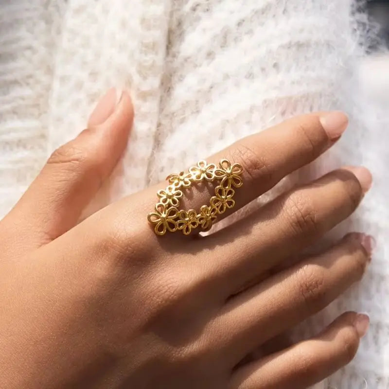 KIKA Classic Hollow Flower Open Rings  PVD Plated Stainless Steel 316Lft