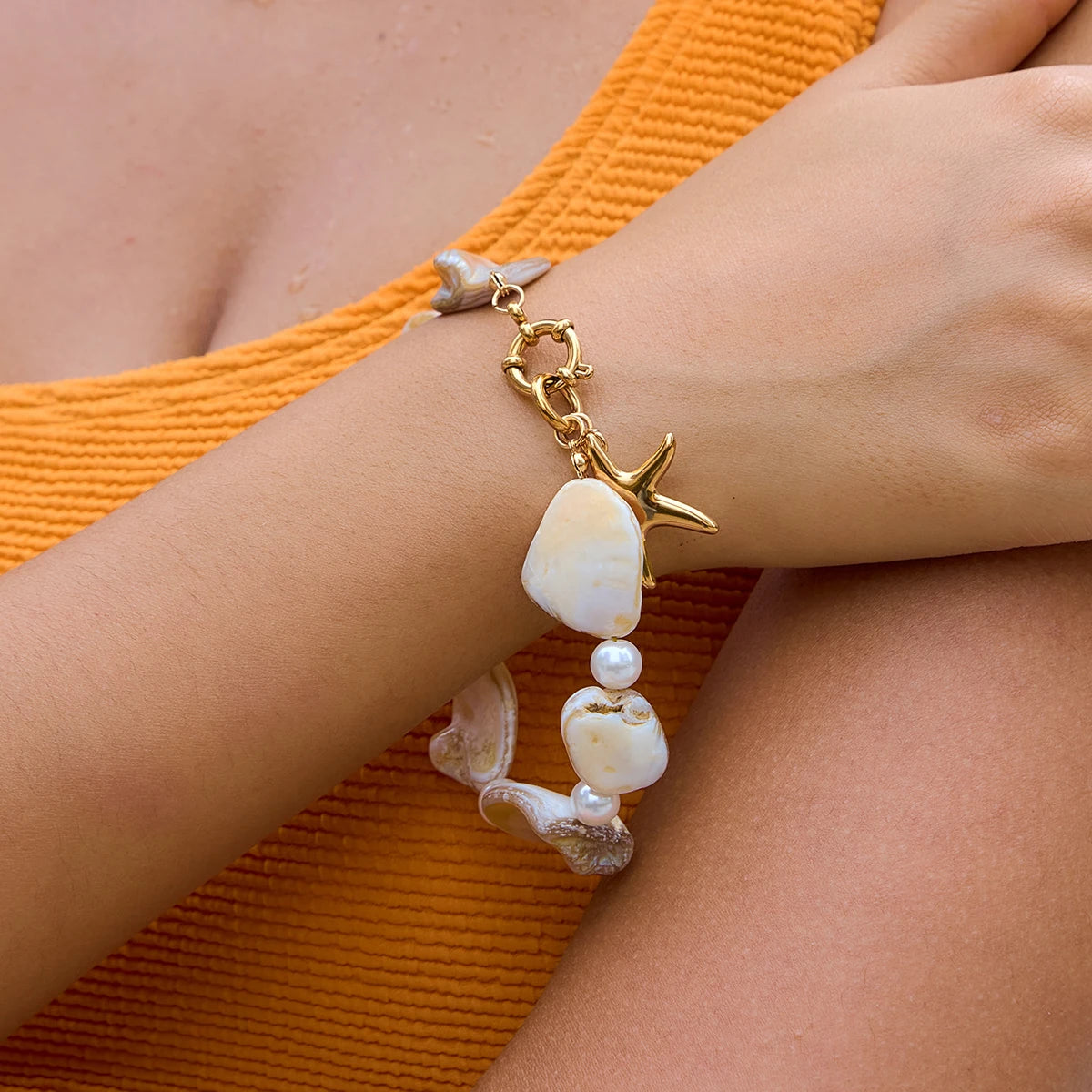 Kika Classic Starfish Pendant Glass Pearl Artificial  Shell Necklace