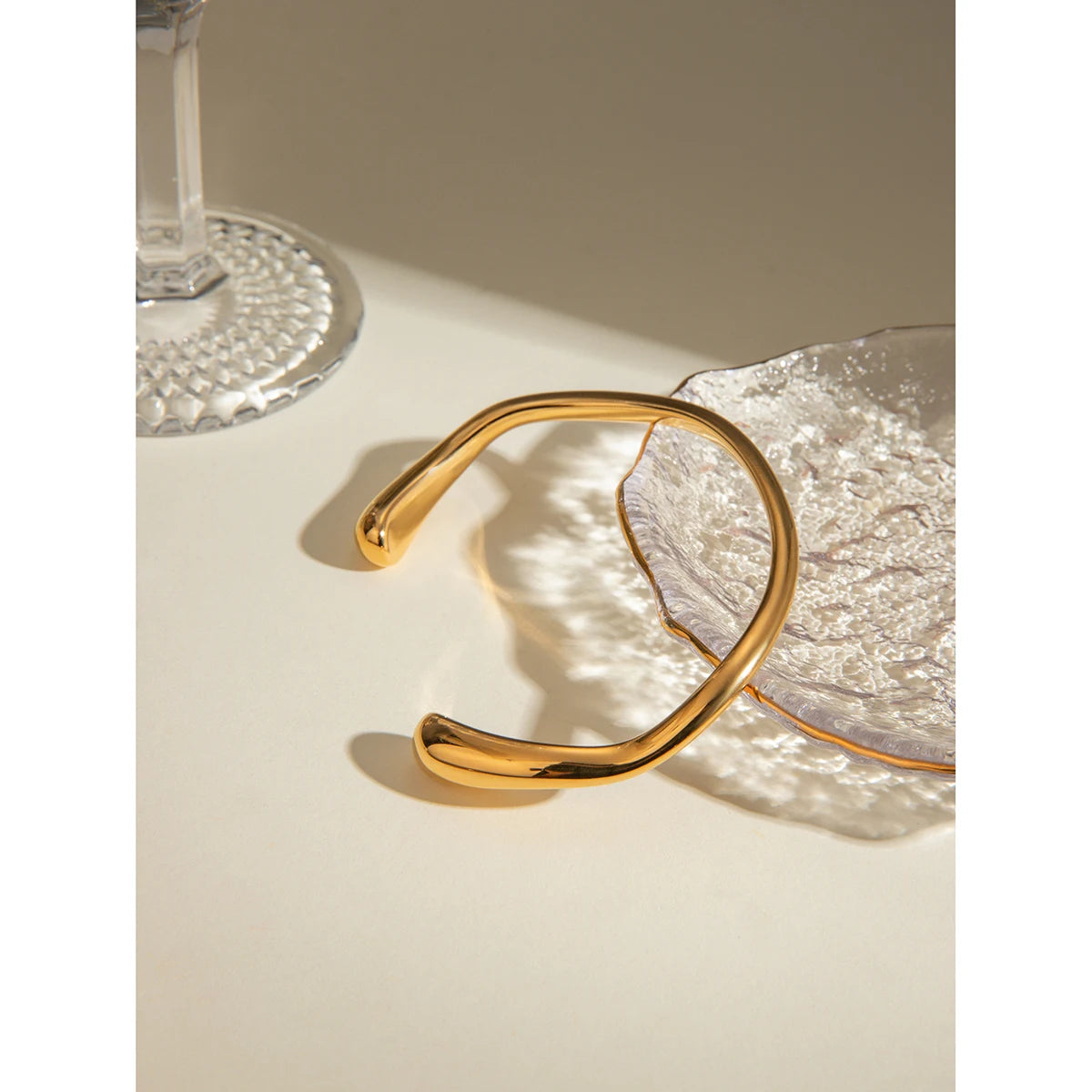 Kika  Opening Stainless Steel Wrist Bracelet Bangle