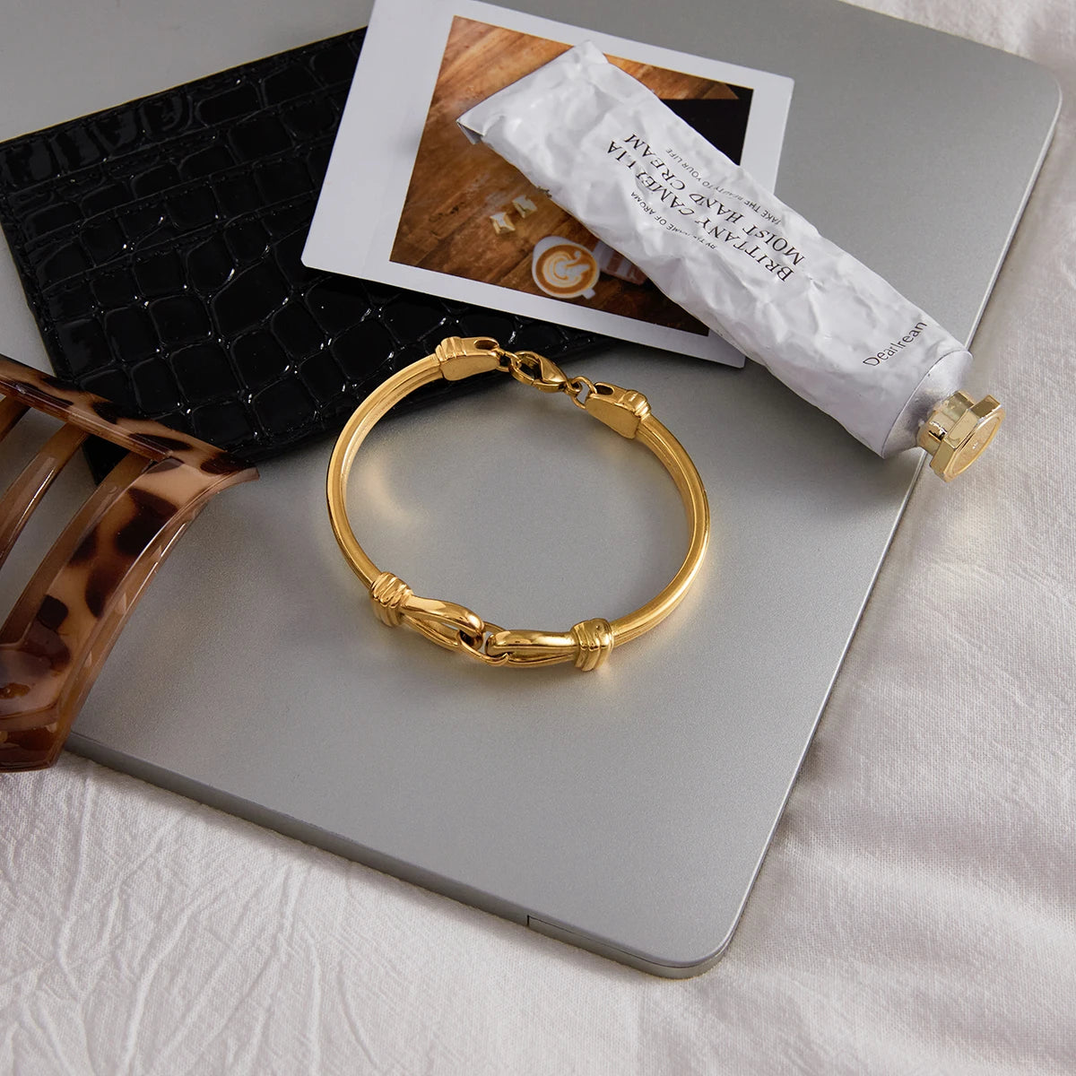 KIKA Vintage Belt Buckle Wishbone Bracelet PVD Gold Color Stainless Steel Waterproof 316L