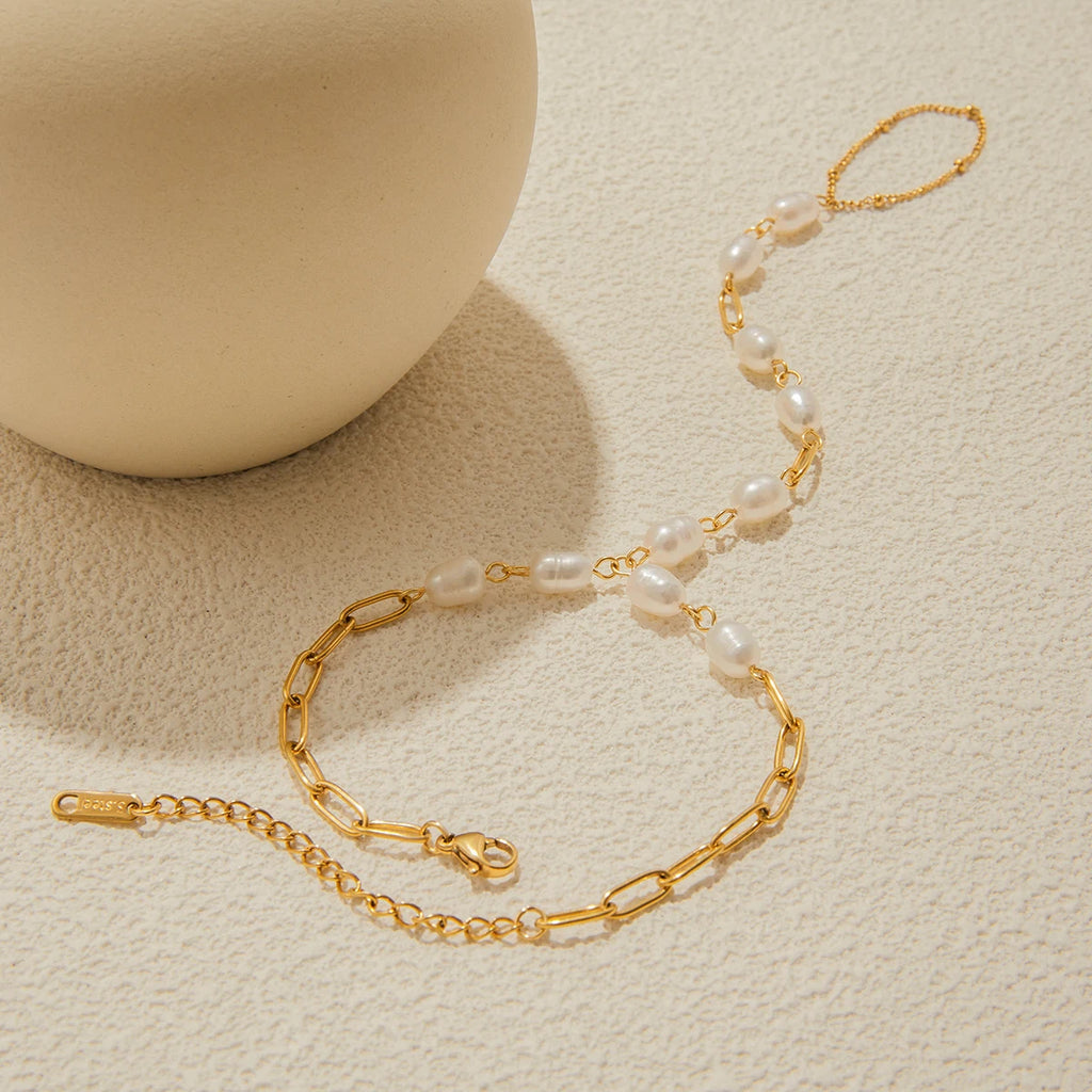 Kika Freshwater Pearl Chain with Fingers Stackable Chain Bracelet