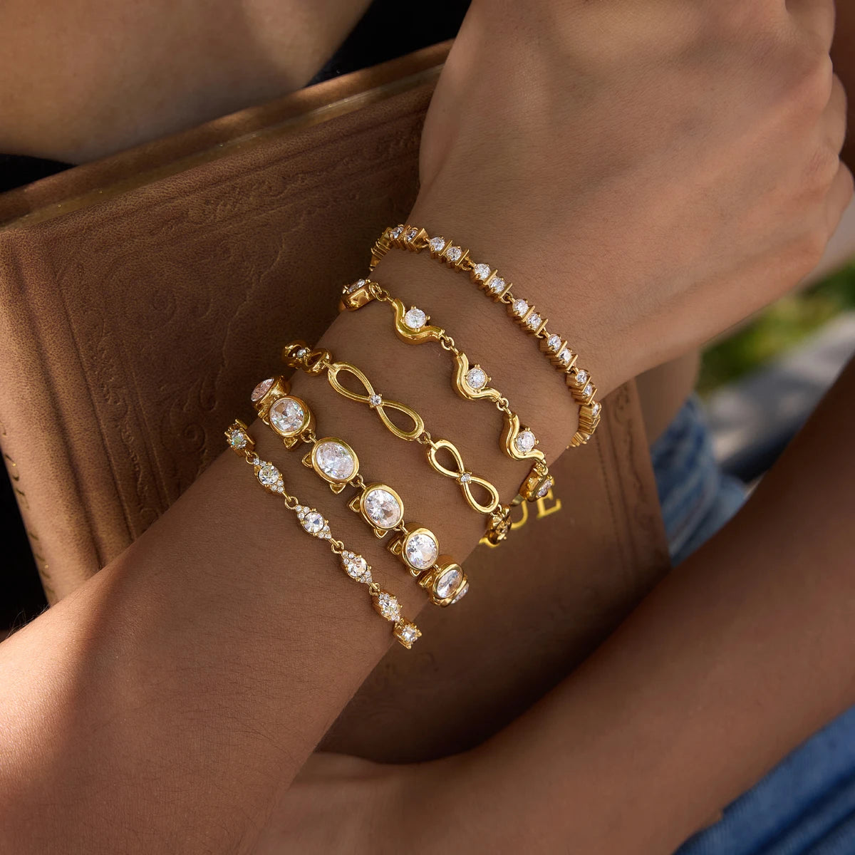 Kika Delicate Crystal Zircon Bracelet