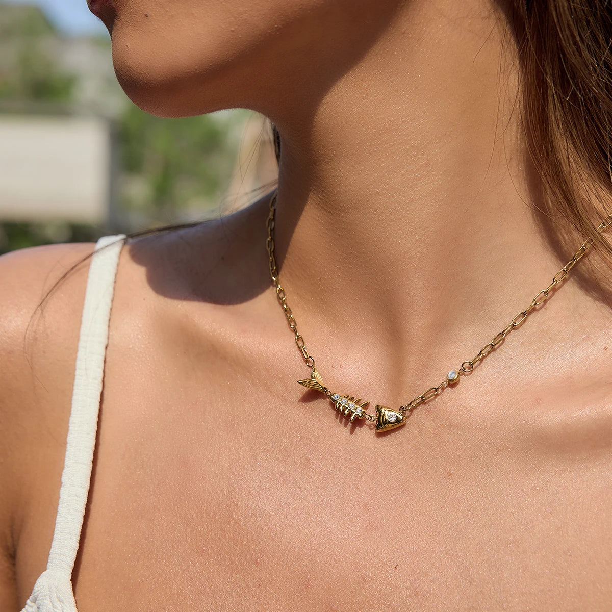 Kika Delicate White Zircon Fish Bone Pendant Necklace