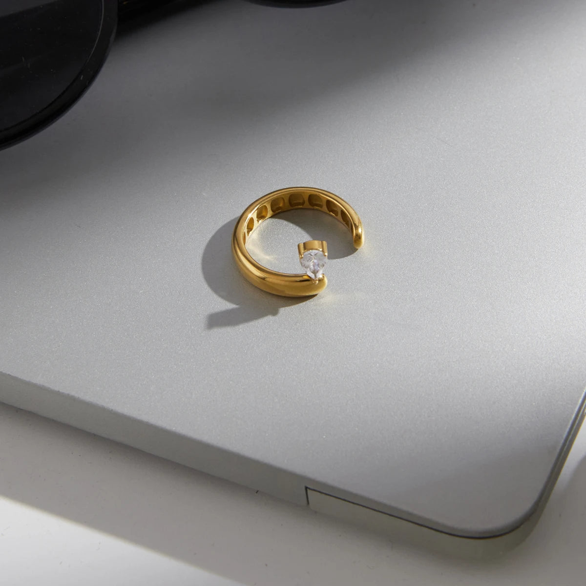 kika Classic Water Drop Zircon Open Rings
