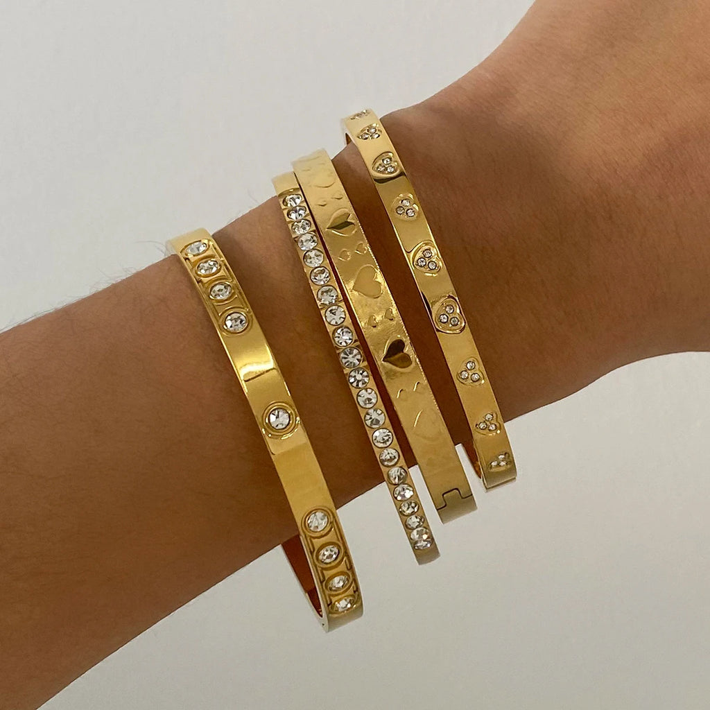 Zircon Bangle Heart Bracelet