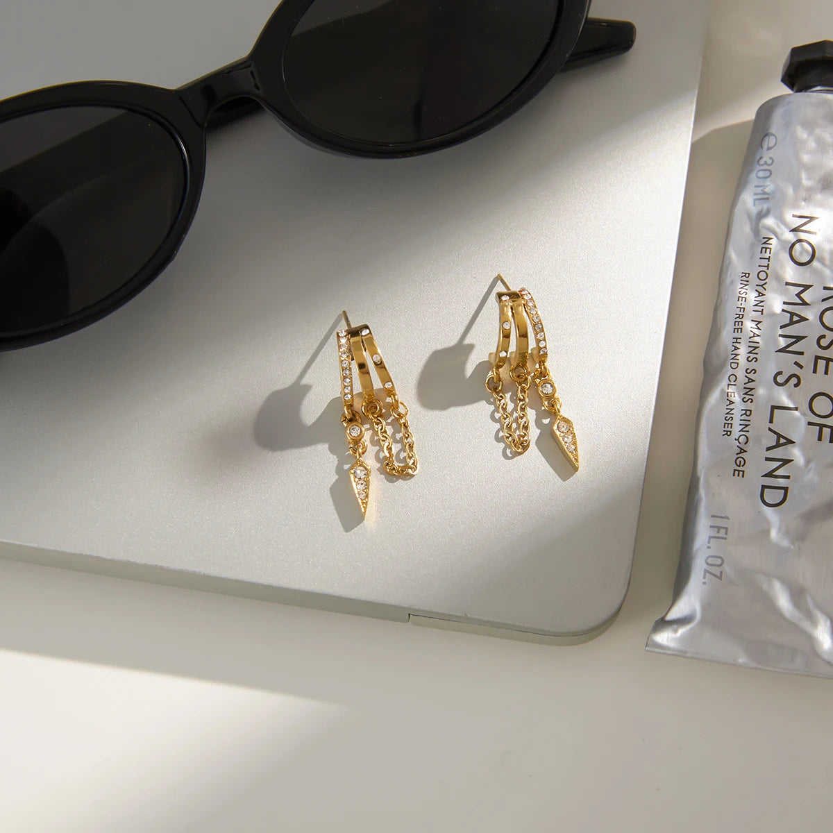 Delicate Hollowed Out Chain Fringed Conical Pendant Rhinestone Earring