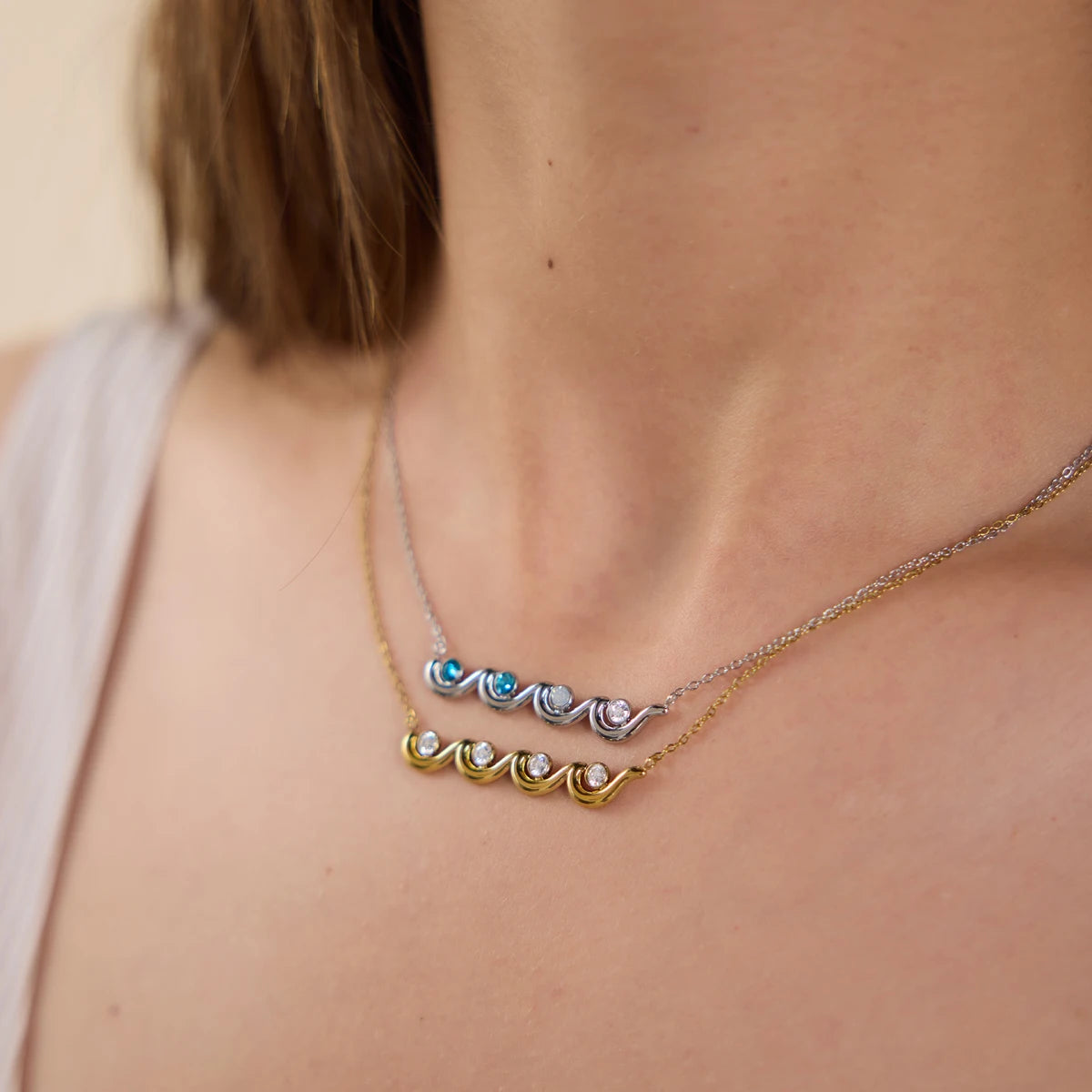 Kika Elegant White Blue Zircon Wave Shape Pendant Necklace