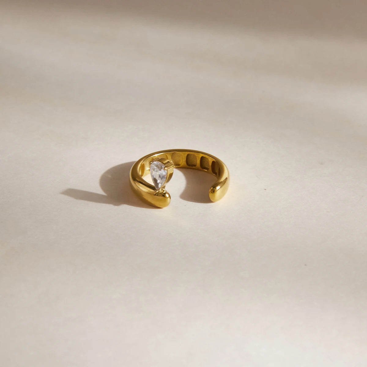 kika Classic Water Drop Zircon Open Rings