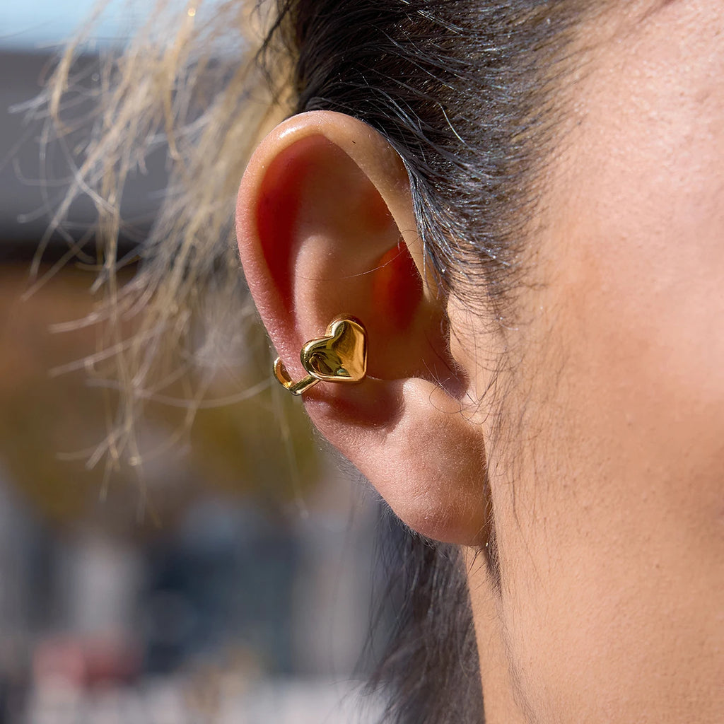 KIKA Classic PVD Plated Gold Heart Shape Ear Clip  Stainless Steel 316L
