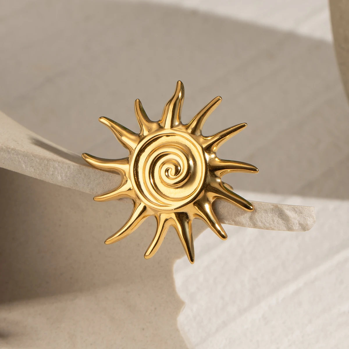 KIKa Ocean Wind Spiral Ring pvd Plated Stainless Steel 316l