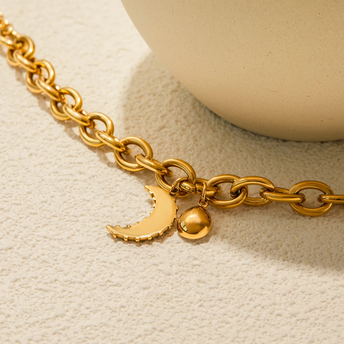 KIKA Minimalist 18K Gold Color PVD Plated Stainless Steel 316L Rhinestone Water Drop Pendant Black Oil Drop Moon