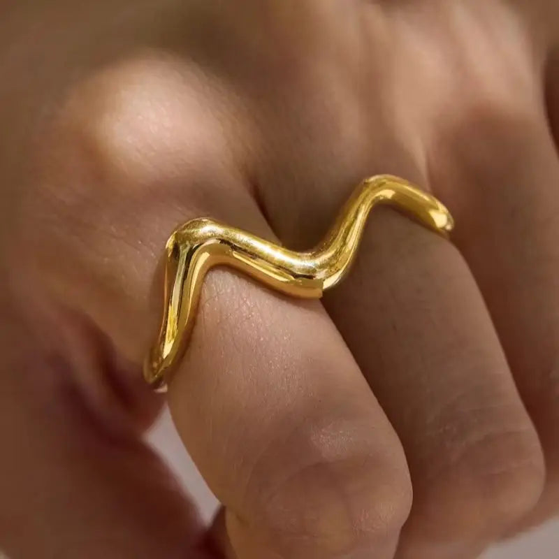 Kika Classic Wave Shape Two Fingers Rings PVD Plated Stainless Steel 316L
