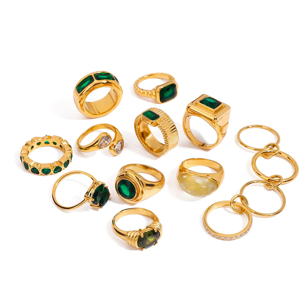 Kika Retro Green Zircon Ring