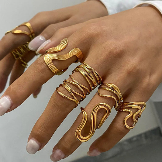 Geometric Open Ring Stacked Irregular