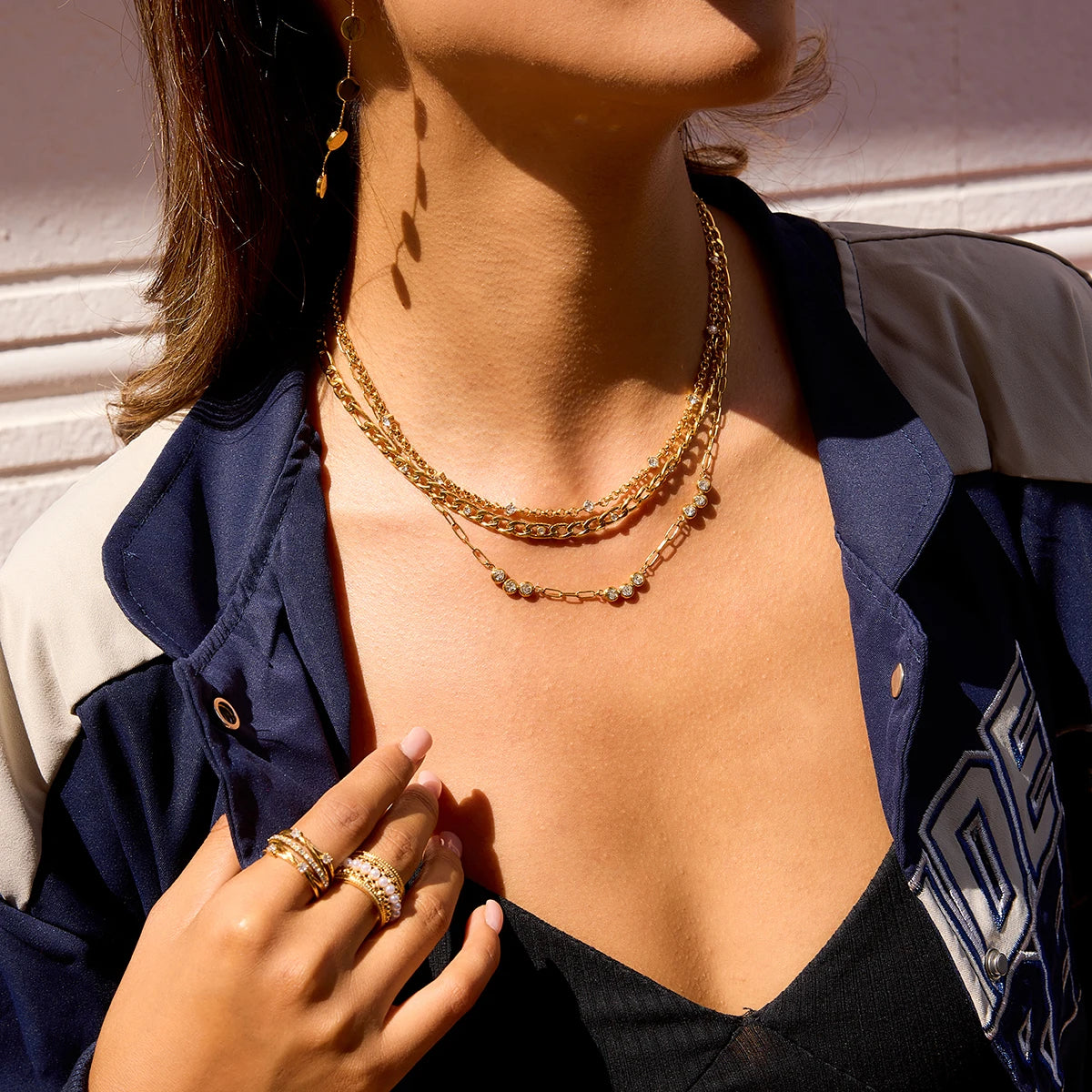 Kika Minimalist White Round Zircon Pendant Necklace