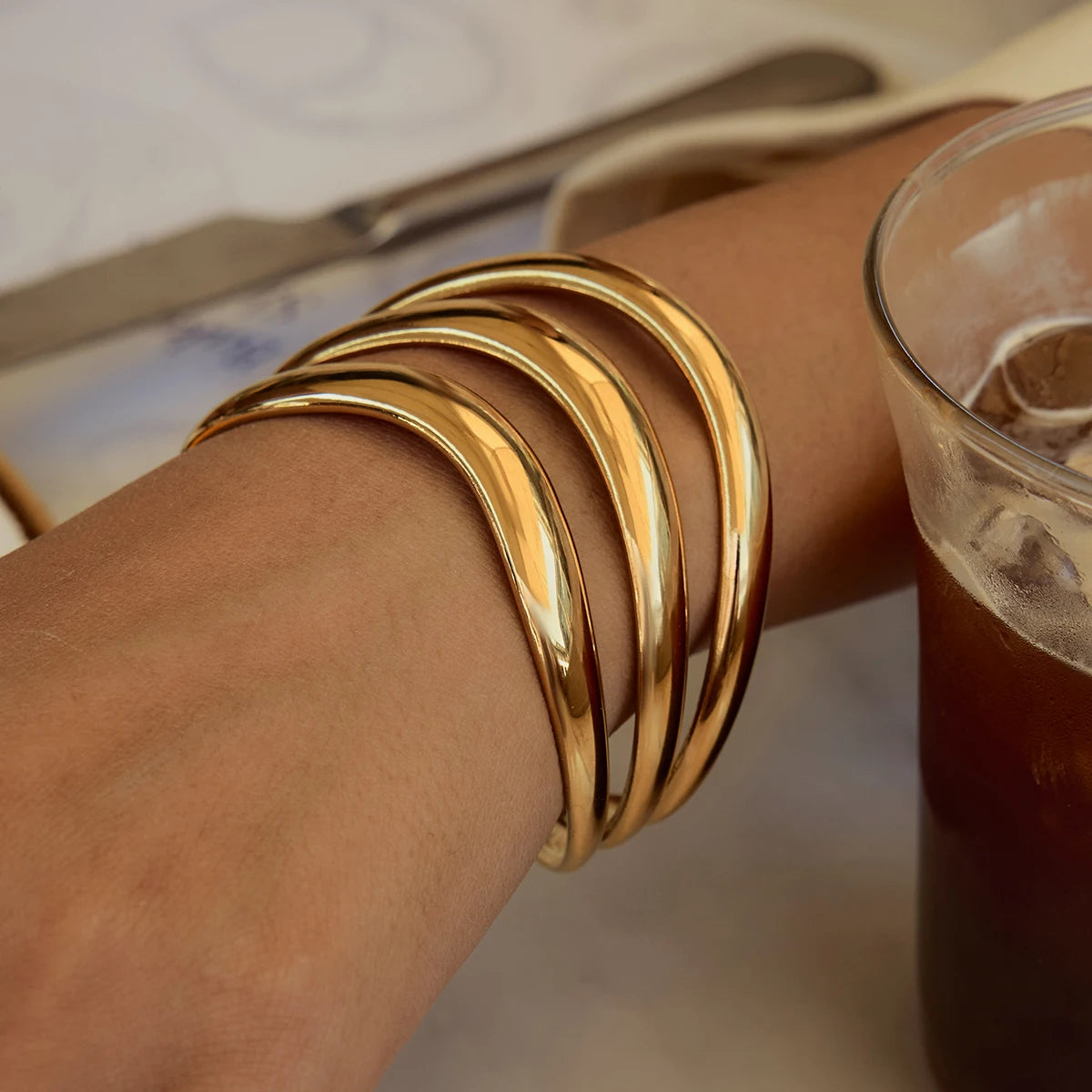 Kika Minimalist Smooth Hollow Three layer Bracelet