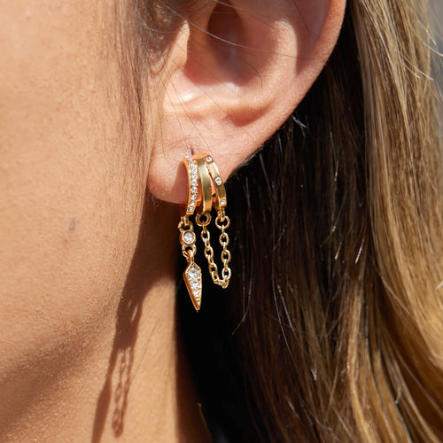 Delicate Hollowed Out Chain Fringed Conical Pendant Rhinestone Earring