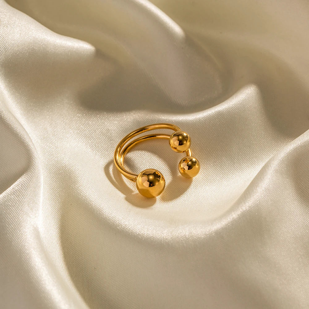 Kika Stainless Steel Round Ring Statement Golden Metal Gold Plated Ring for Women Minimalist Jewelry bague acier inoxydable Gi