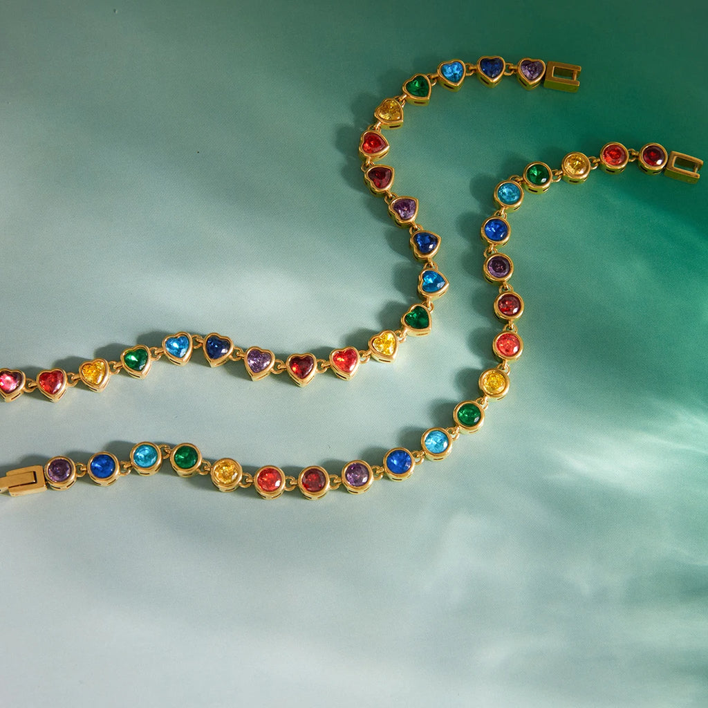 Exquisite Geometric Circular And Heart-Shaped