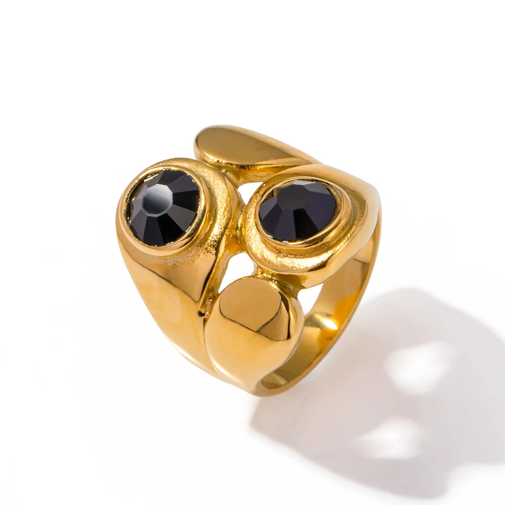 KIKA Vintage Stainless Steel Unique Heart Shaped Ring Twist Design Waterproof Charm Ring for Women Statement Fashion Jewelry