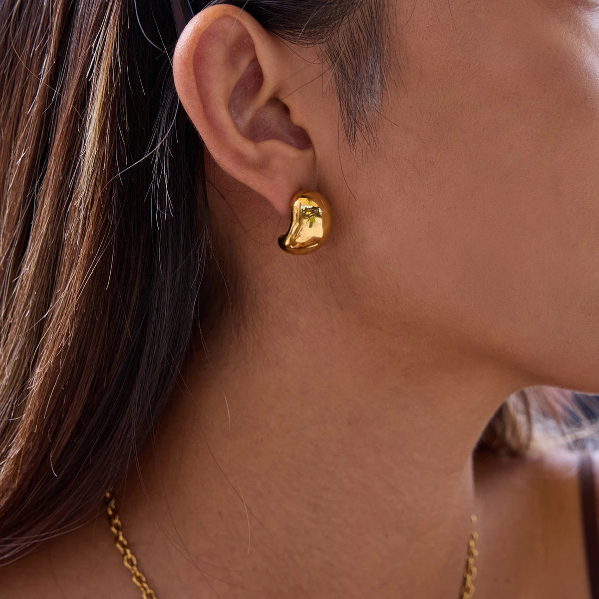 Minimalist 18K Gold Color Plated Stainless Steel Smooth C-Ring Ear Studs