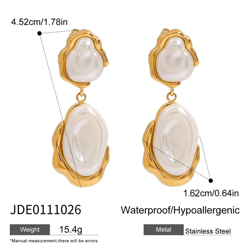 Kika Minimalist Geometric Irregular Pearl Ear studs