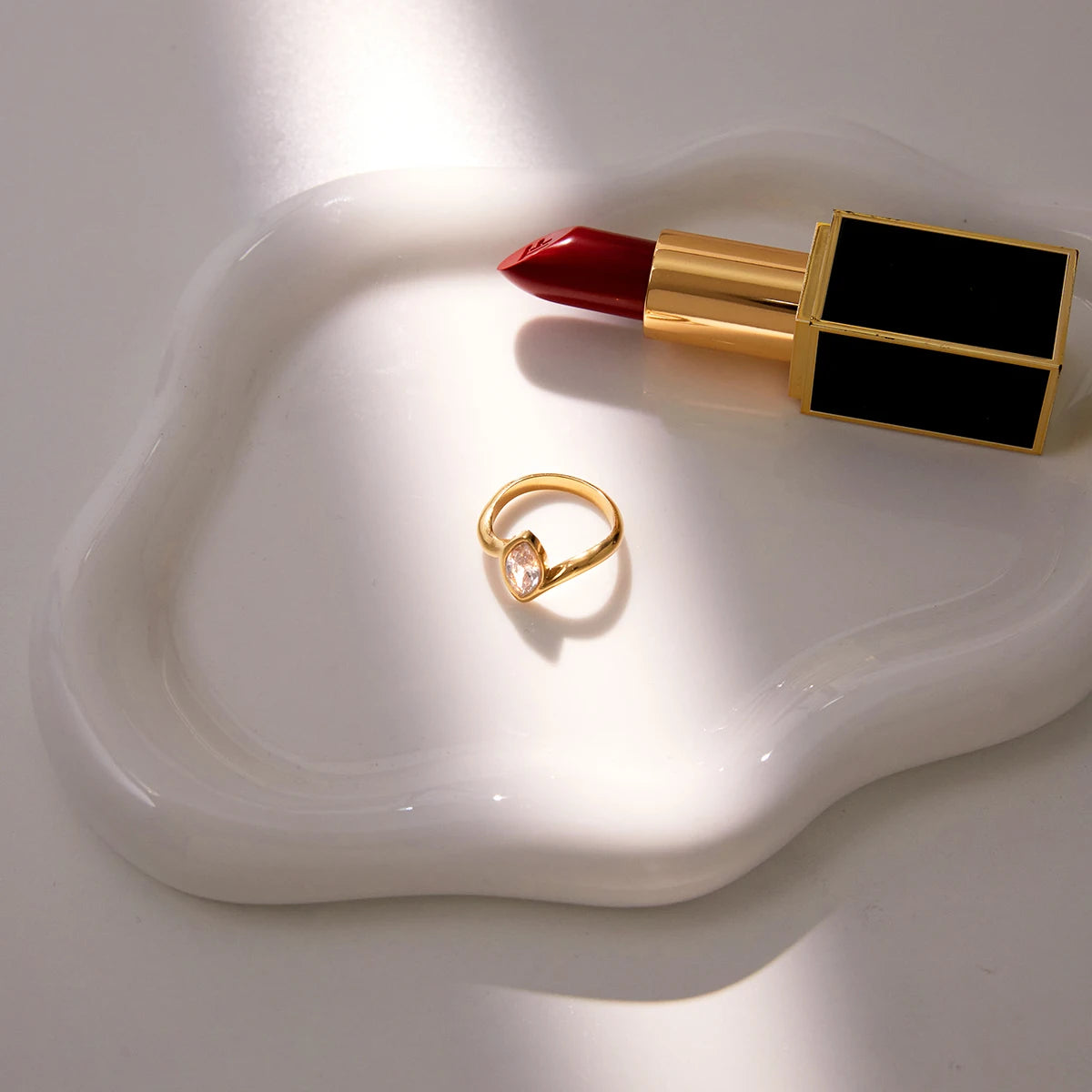 KIKA Classic style  white zircon inlaid stone ring Stainless Steel 316L Gold Color layering Rings