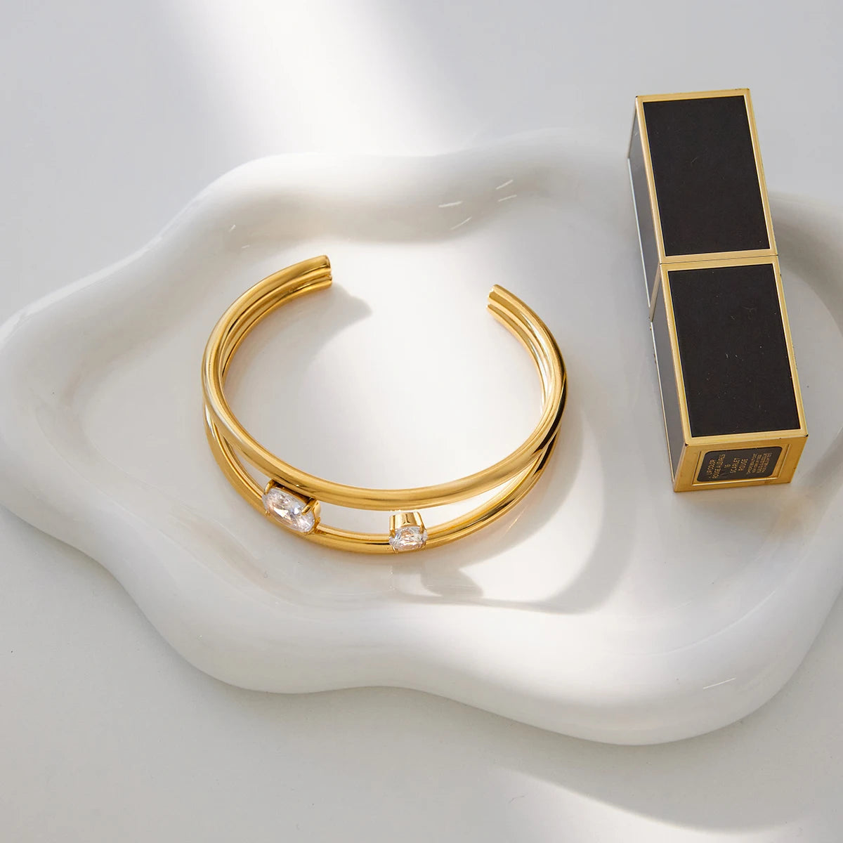 Kika Minimalist Round White Zircon Double Layer Hollow Bracelet