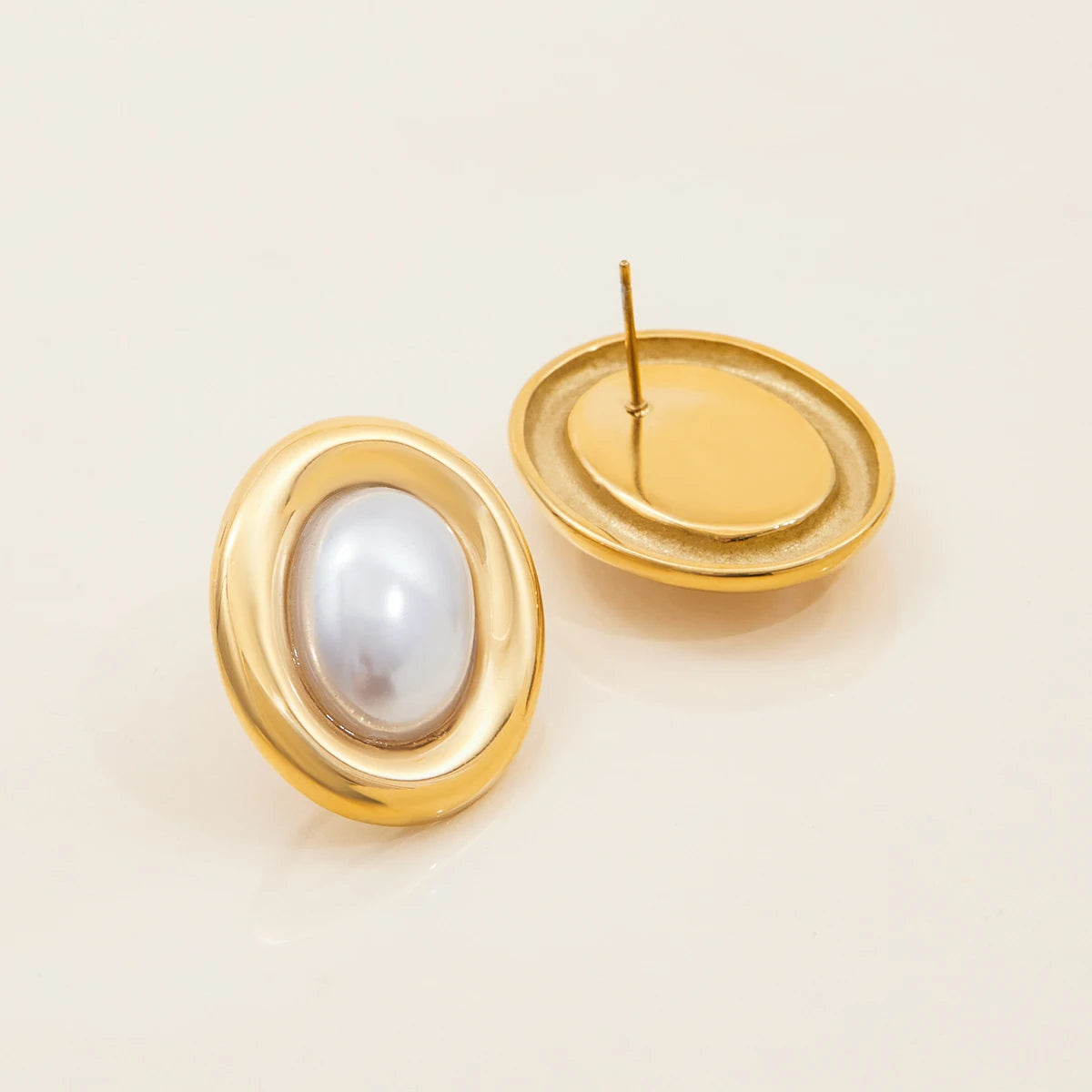 Kika Vintage 18K Gold Color Plated Stainless Steel Oval Pearl Waterproof Ear Studs
