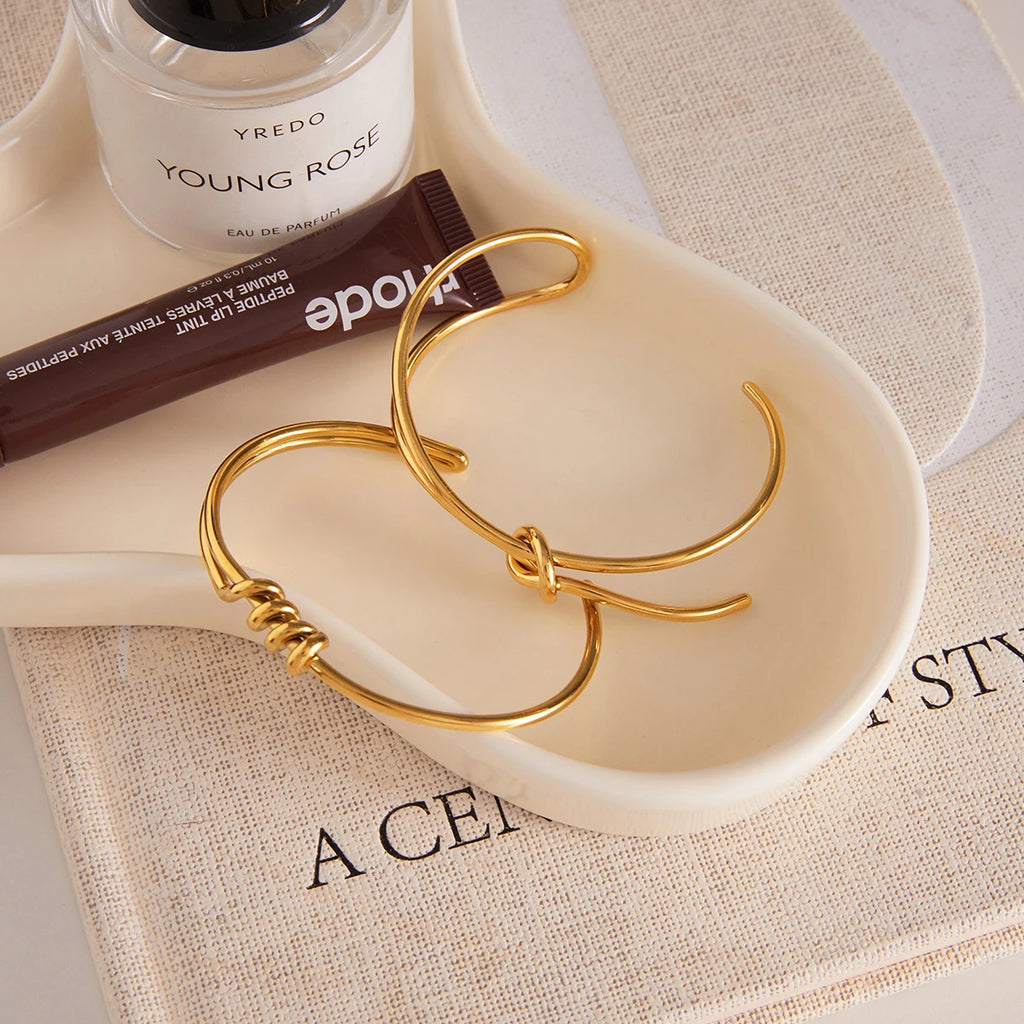 Kika Double-layer Twisted knot Design Bracelet