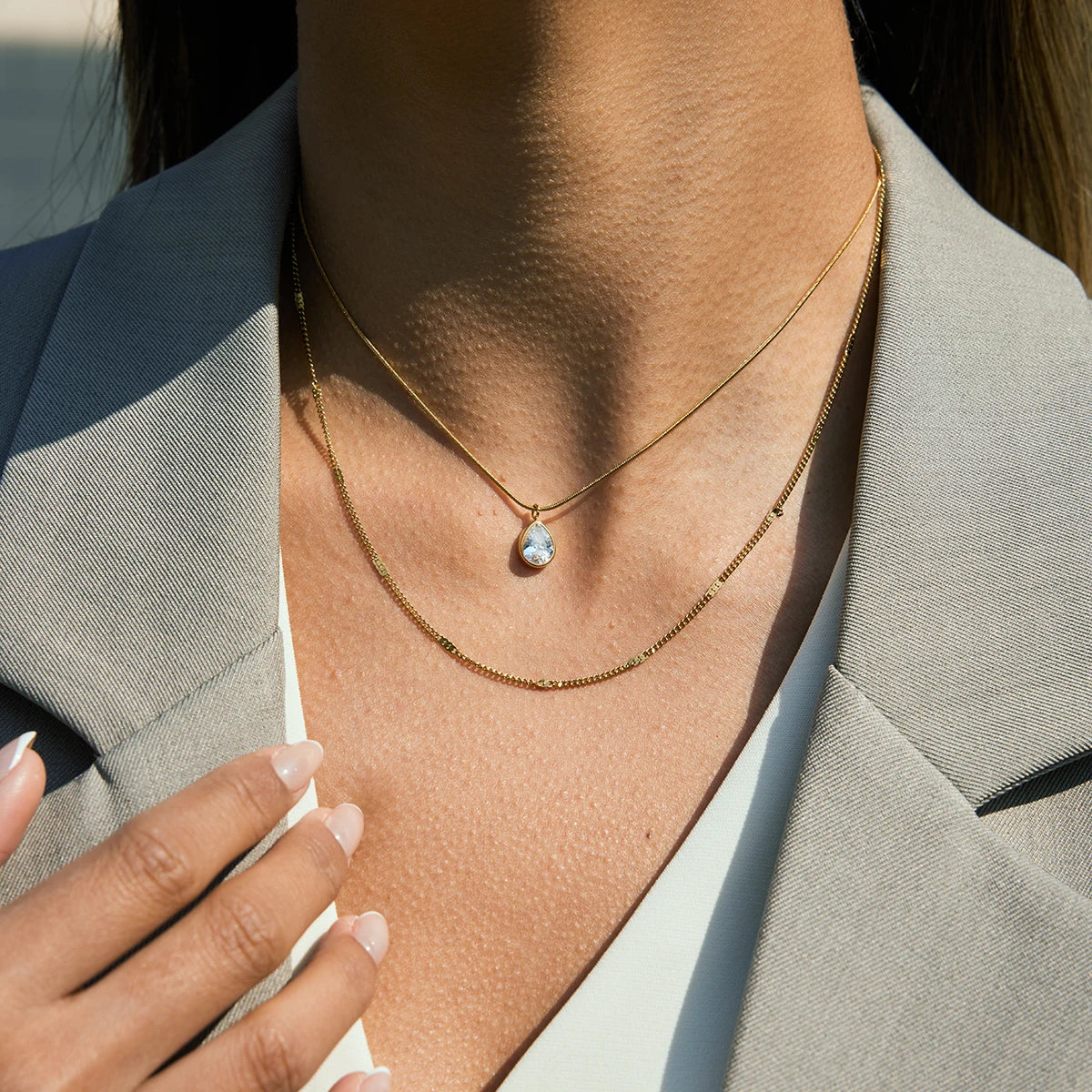 Kika Classic Water Droplet Shaped Pendant Double Layered Necklace