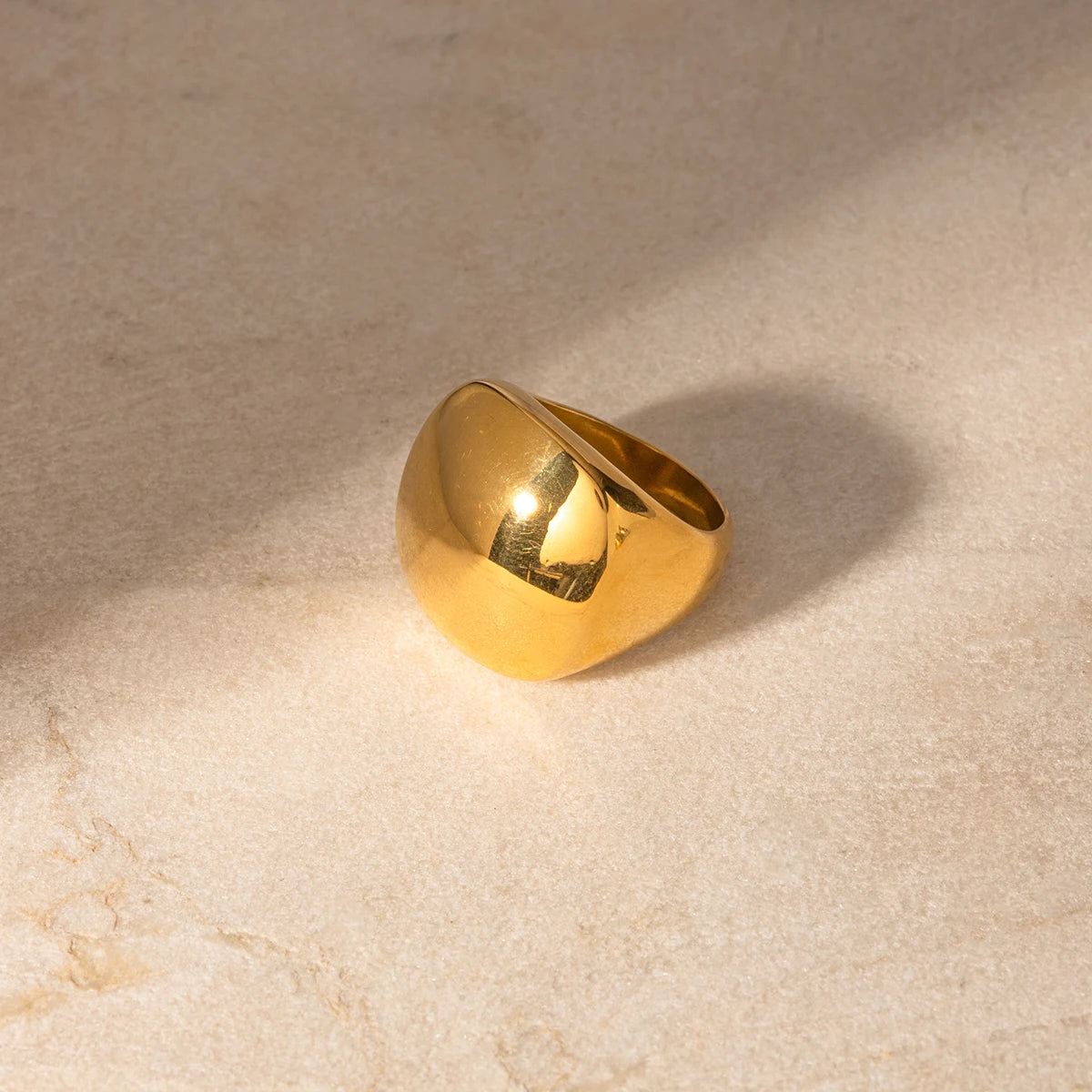 Kika Minimalist Gold Color Stainless Steel Cast Waterproof Trendy Ring Women Fashion Textured High Quality Geometry Jewelry