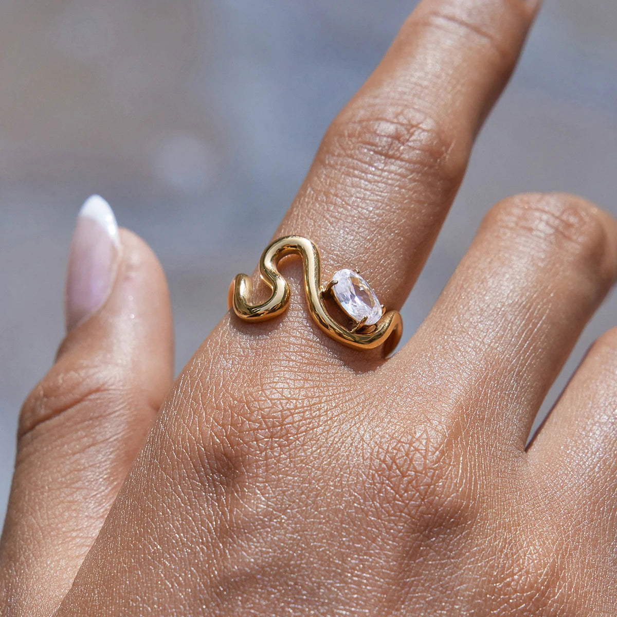 Kika Simple Classic 18K Gold Color Plated Stainless Steel Oval Zircon Line Ring