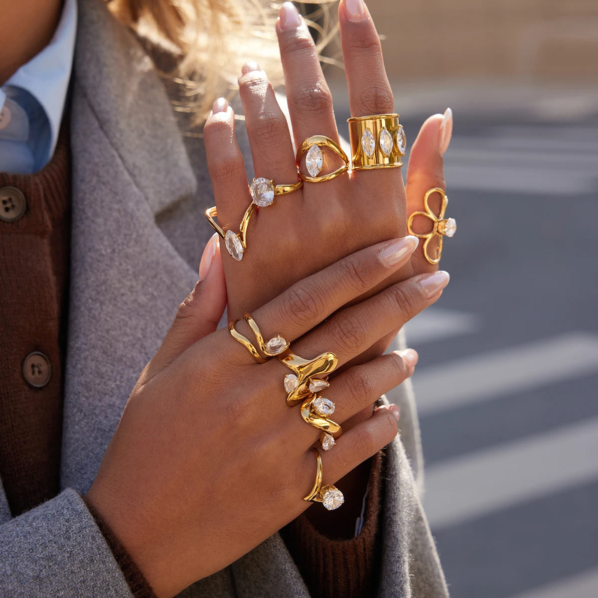 Kika water Droplet Shaped Irregular Zircon Open Ring
